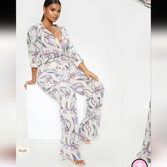 PrettyLittleThing Floral Sheer Wide Leg Pants- Cream Purple Vacation Holiday - Picture 9 of 12